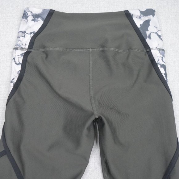 Under Armour Leggings Women Medium Gray Heatgear Compression Stretch Crop - Picture 7 of 10